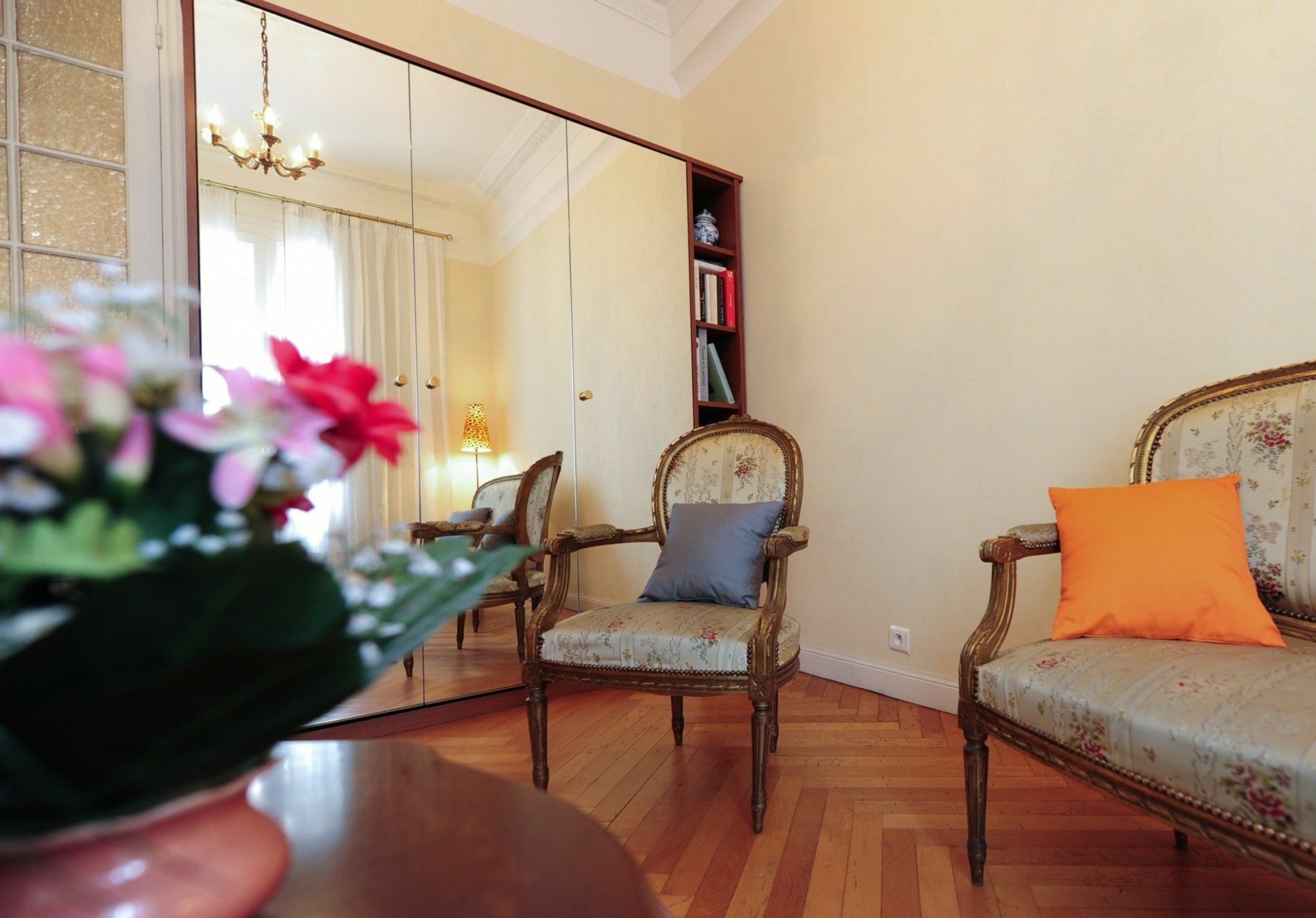 Appartement Minuetto Five Stars Holiday House Nice Dış mekan fotoğraf